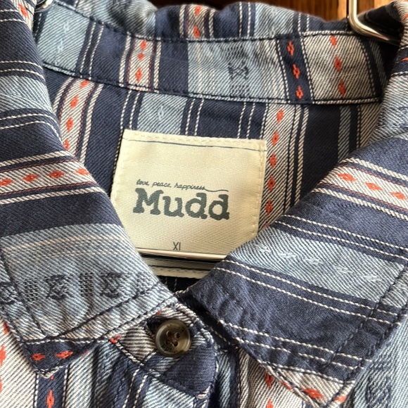 Super Cute Mudd Button-Down Shirt size XL - Picture 2 of 7